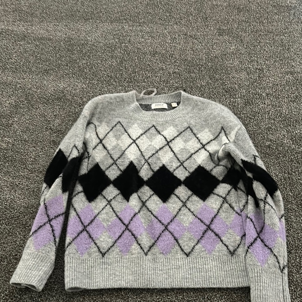 Gray and Purple Argyle Sweater